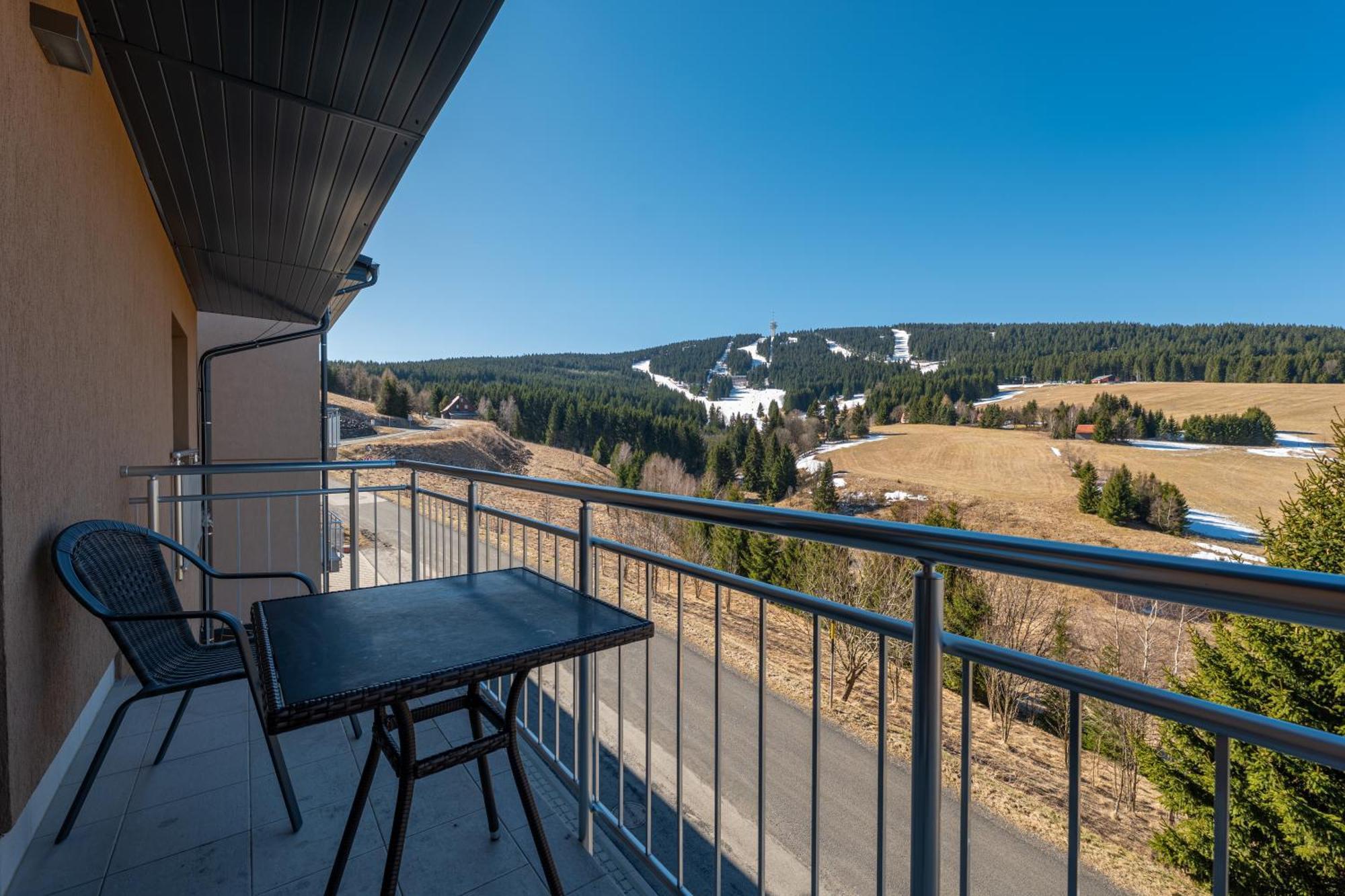 Apartmany Na Vyhledech Loučná pod Klínovcem Cameră foto